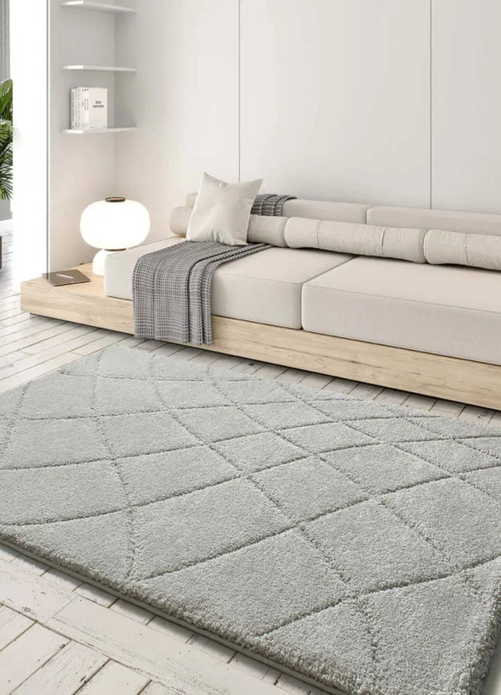 ALFOMBRA MOLIER 8785 DE ESTILO SHAGGY EN COLOR PLATA - Alfombras - El Workshop-120 x 60 x 2.5 cm