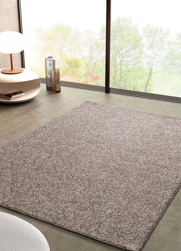 PETRA PLAIN MINIMALIST STYLE RUG IN GREY