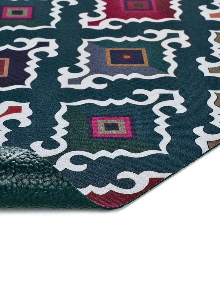ALFOMBRA DE COCINA RICCI INDONESIA CON ESTAMPADO ÉTNICO EN COLOR VERDE - Alfombras - El Workshop-100 x 52 x 0.3 cm