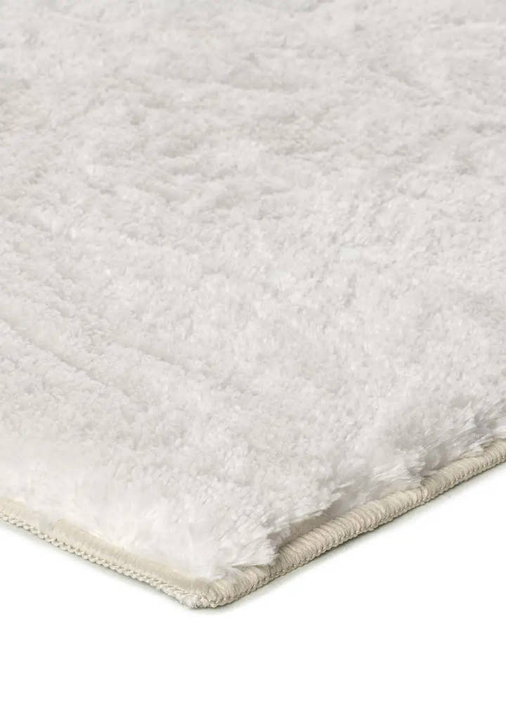 ALFOMBRA ROMA LISO DE ESTILO SHAGGY EN COLOR BLANCO - Alfombras - El Workshop-110 x 60 x 2.3 cm