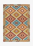 Alfombra Serak 1050 de estilo étnico en multicolor sobre fondo gris de estudio