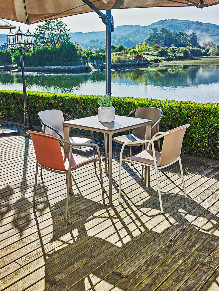 Mesa de comedor exterior roble blanco