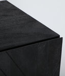 APARADOR BOULOC fuerza visual y carácter contemporáneo