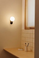aplique de pared cuadrado de acero y cristal níquel mate 12 x 15,2 x 19 cm