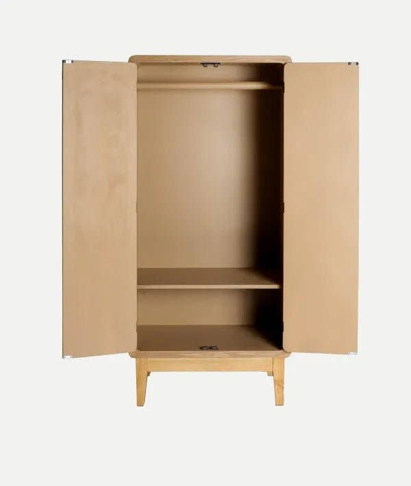 Armario DOAZIT marrón claro en madera de abeto con diseño rústico y elegante - Armarios - El Workshop - madera de abeto