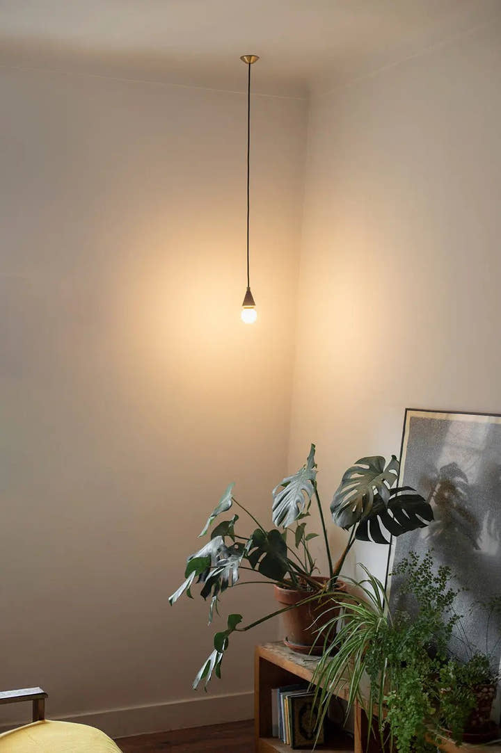 Lámpara colgante Chondhi - Lámpara - El Workshop - madera - oscura