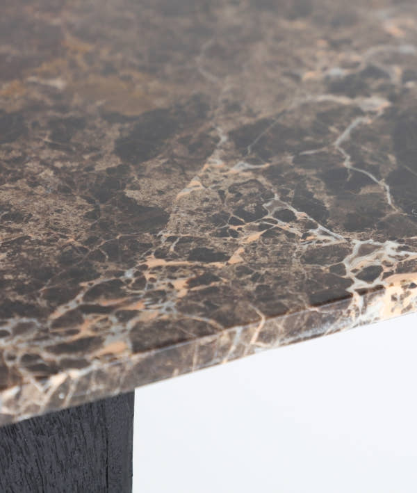 LOOP CONSOLE TABLE: balance, modernity and natural warmth