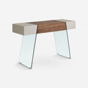 Consola rectangular madera gris, nogal y cristal templado sobre fondo gris de estudio