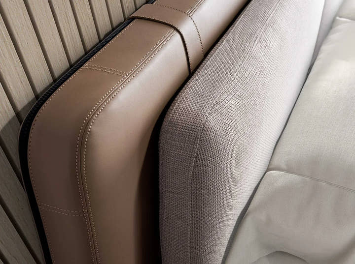 Cama polipiel color visón y tela color gris - Cama - El Workshop - vison