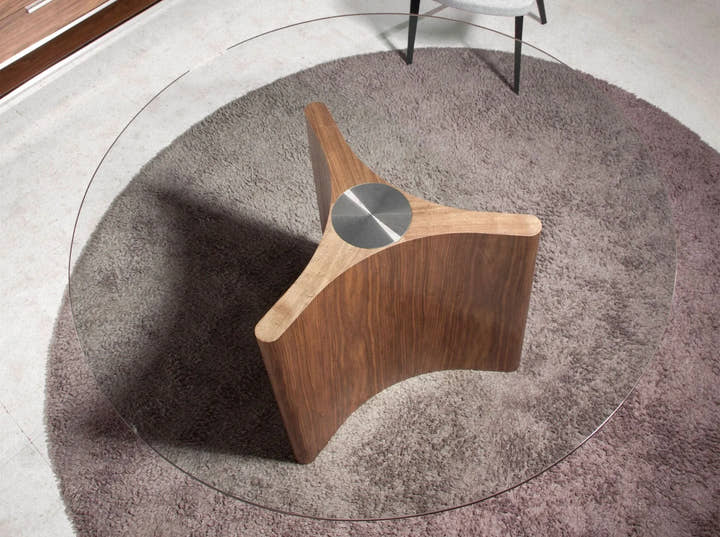 Mesa comedor redonda cristal templado y nogal - Mesa de comedor - El Workshop - nogal - natural