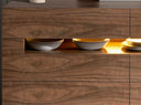 Aparador nogal y acero pulido con iluminación interior - El Workshop