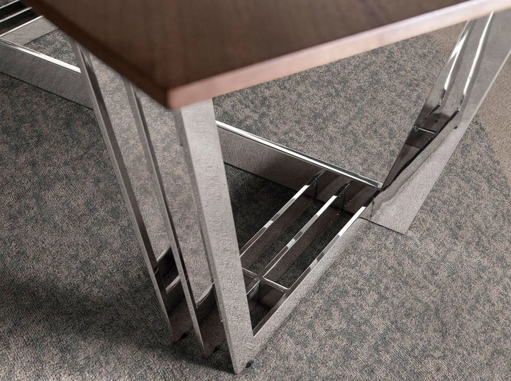 Ovale eettafel van walnoothout en verchroomd staal