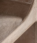 Librería WERLE madera en marrón claro, estructura vertical con huecos geométricos