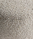 Poltrona giratória VAYRES estofada em bouclé branco, estilo minimalista