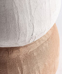 Vase MEZIN en céramique en coloris marron, avec un design élégant et intemporel