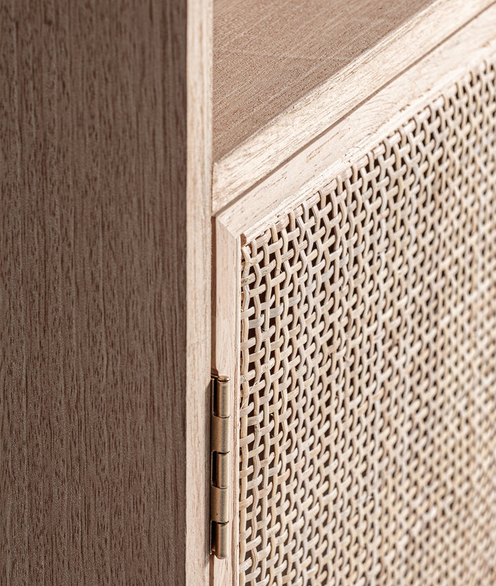 WEURTZ ash wood bookshelf in light brown combines Scandinavian design