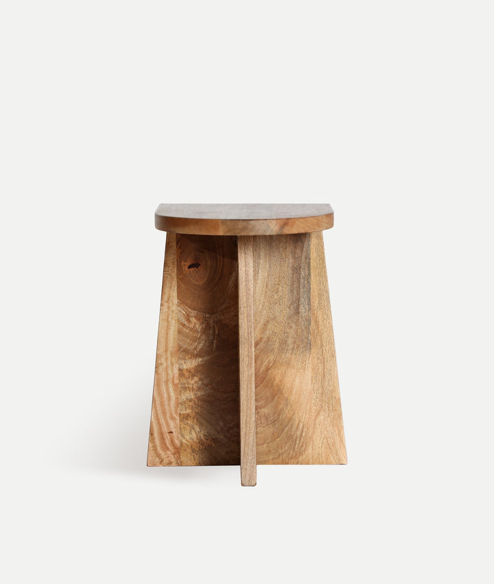 Mesa de apoio ZNIN naturalidade e encanto em madeira de mangueira