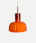 Plafonnier ADARA orange en verre, une lumière pleine d'identité et de contraste