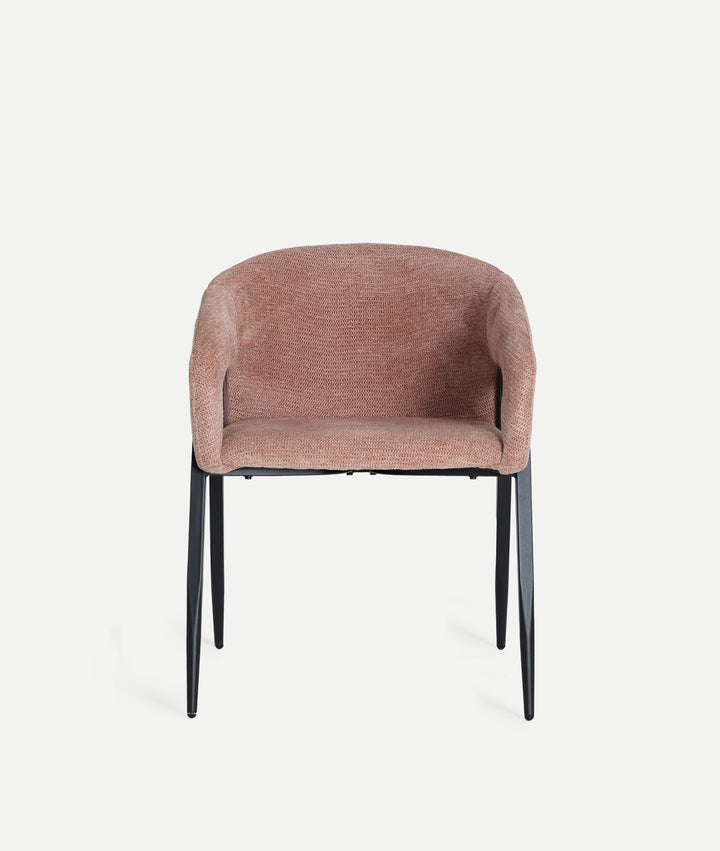 Cadeira AREN, sofisticação subtil e design contemporâneo