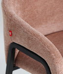 Chaise AREN, raffinement subtil et design contemporain