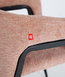 Chaise AREN, raffinement subtil et design contemporain