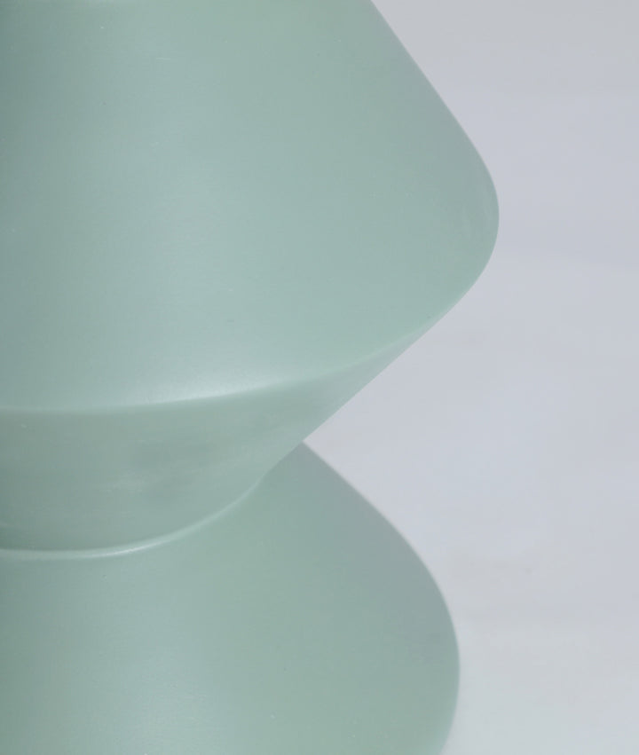 Table d'appoint MELLE fraîcheur et style en verte
