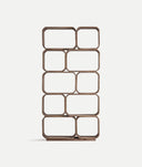 Étagère GRID, géométrie, ordre et caractère artisanal