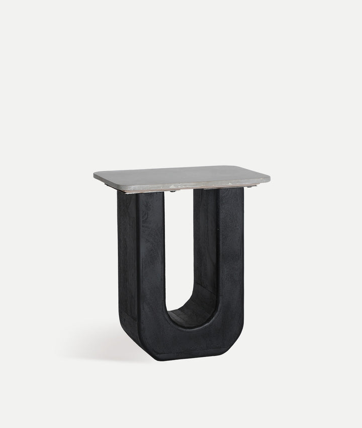 Table d'appoint KHEJ design contemporain et raffinement naturelle