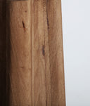 Candeeiro de pé KEALE, elegância natural e versatilidade