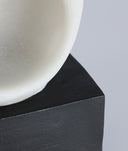 FIGURA décoratif LUME en résine blanche