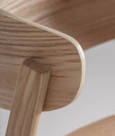 Chaise WIELER élégance nordique et fonctionnalité équilibrée
