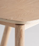 Chaise WIELER élégance nordique et fonctionnalité équilibrée