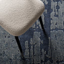 Alfombra de viscosa en color azul petróleo – detalle