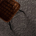 Alfombra de viscosa en color negro – detalle