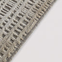 Alfombra de viscosa y lana en color gris 340 x 240 cm – detalle