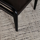 Alfombra de viscosa y lana en color gris 340 x 240 cm – detalle