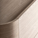 Aparador de chapa de roble y madera contrachapada en color crema – detalle