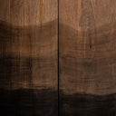Aparador de madera de mango y mármol en tonos marrones – detalle