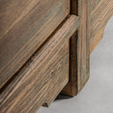 Aparador de madera de pino en color marrón – detalle
