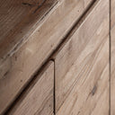 Aparador de madera de pino reciclado en color marrón – detalle