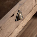 Aparador de madera recuperada en color marrón – detalle
