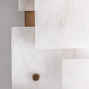 Aplique de pared de alabastro y hierro en color blanco – detalle