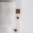 Aplique de pared de alabastro y hierro en color blanco – detalle