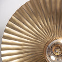 Aplique de pared de hierro en color dorado 30 x 12 x 30 cm – detalle