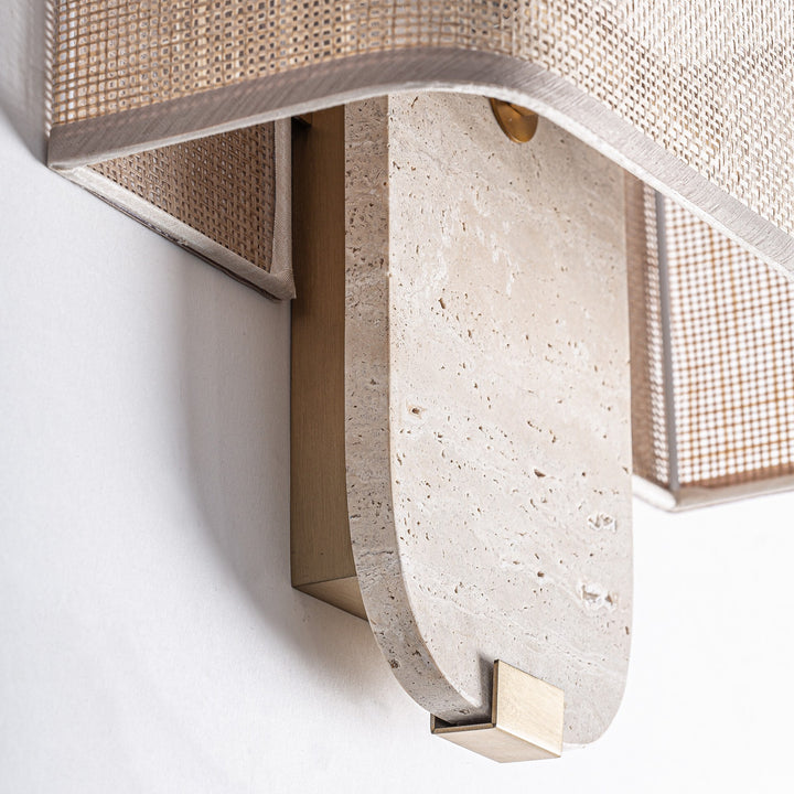 Aplique de pared de mármol y hierro en color beige – detalle