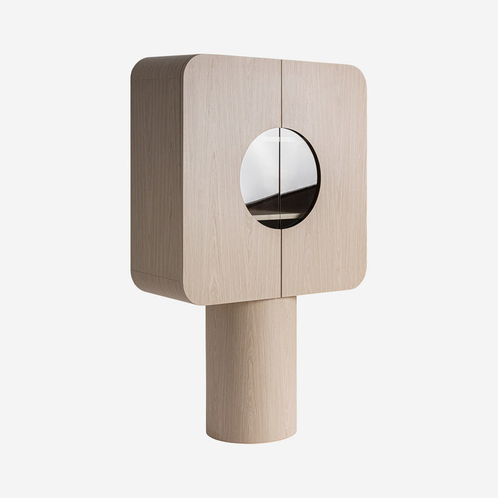 Armario de madera de roble y cristal en color beige
