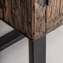 Armario de madera recuperada y metal en color marrón – detalle
