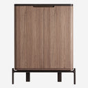 Armario de MDF y madera de nogal en color marrón