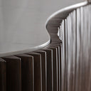 Barra de bar de madera de acacia y mármol en color marrón – detalle
