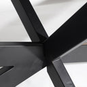 Base de mesa de hierro en color negro – detalle